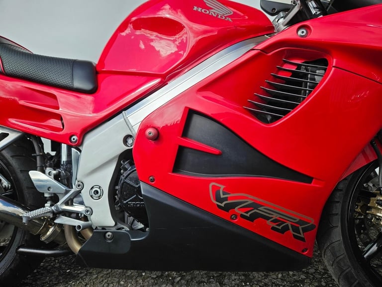 Honda vfr750 in lovely condition immaculate condition 