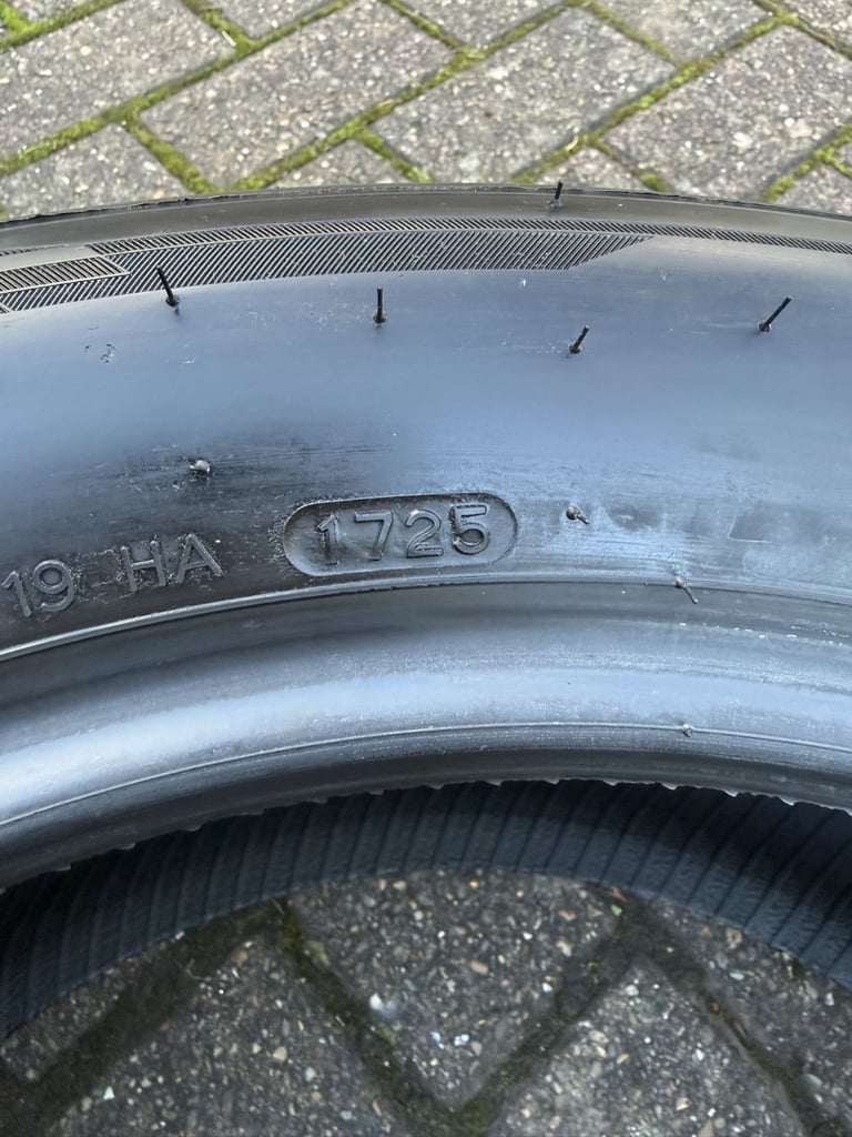 Hankook Ventus Evo SUV 235/50 R18 101H, Year 2025 –Summer Tyres x 4