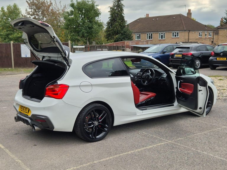 2015 BMW 1 Series 1.6 118i M Sport Auto Euro 6 (s/s) 3dr HATCHBACK Petrol Automatic