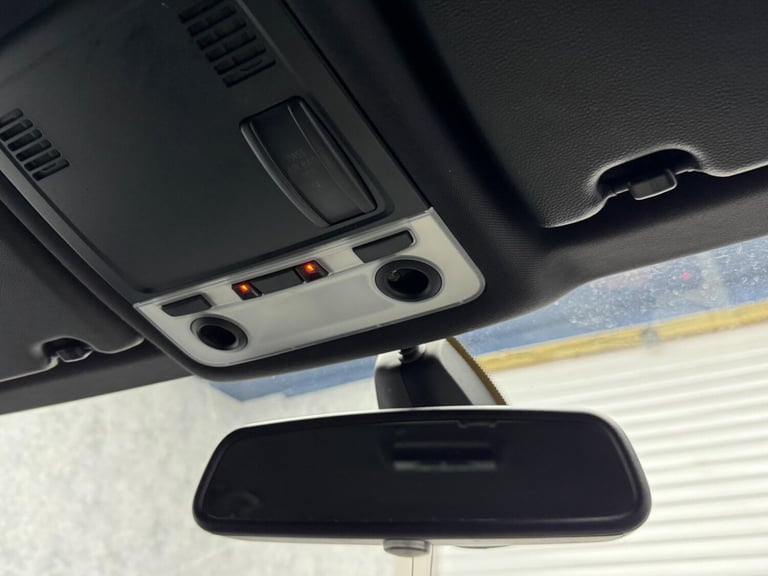 2011 BMW 3 Series 318d Sport Plus Edition 5dr Step Auto ESTATE DIESEL Automatic