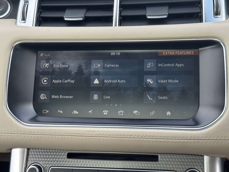 2017 Land Rover Range Rover Sport 4.4 SDV8 Autobiography Dynamic 5dr Auto [SS] ESTATE DIESEL Auto...