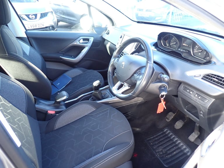 2017 Peugeot 2008 1.2 PureTech Active SUV 5dr Petrol Manual Euro 6 (82 ps)