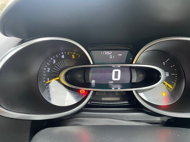RENAULT CLIO GT LINE 2015 (65) 1.5DCI 1 YEARS MOT ULEZ COMPLIANT