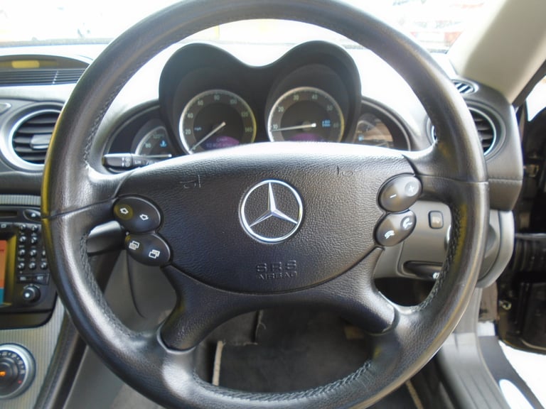 2004 Mercedes-Benz SL Class SL 350 2dr Tip Auto Petrol