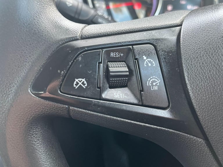 2016 Vauxhall Astra 1.6 CDTi ecoFLEX Design Euro 6 (s/s) 5dr Hatchback Diesel Manual