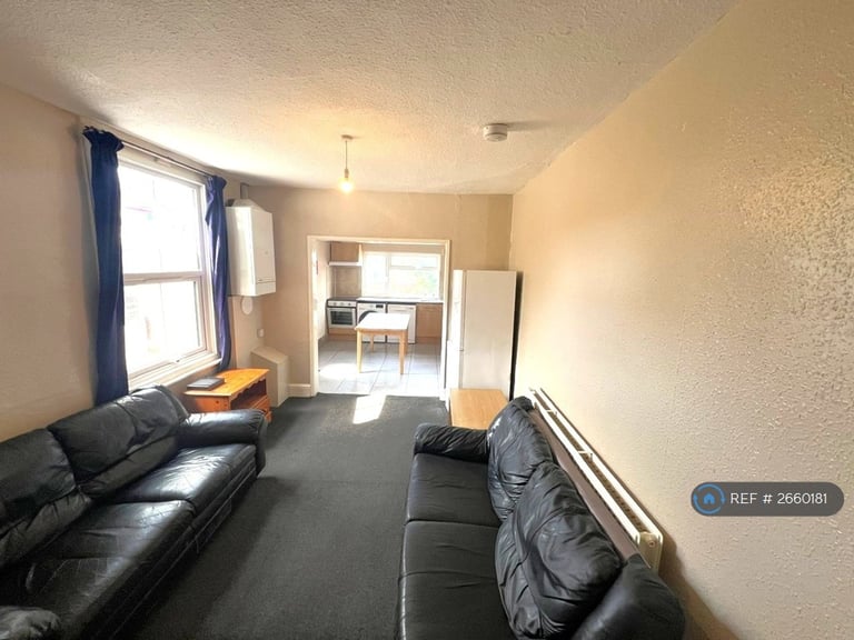 6 bedroom house in Bishop Road, Bristol, BS7 (6 bed) (#2660181)