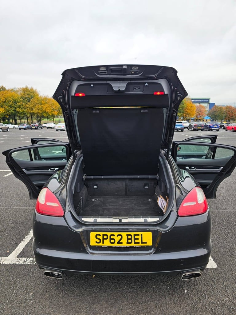 Porsche, PANAMERA, Hatchback, 2012, Semi-Auto, 2967 (cc), 5 doors