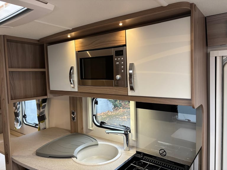 2016 SPRITE QUATTRO EW, 6 BERTH CARAVAN WITH L-SHAPED LOUNGE ...........NOW SOLD