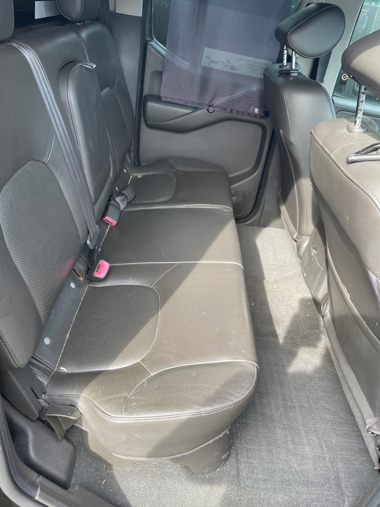 2008 Nissan Navara Double Cab Pick Up Aventura 2.5dCi 169 4WD Auto PICK UP Diesel Automatic