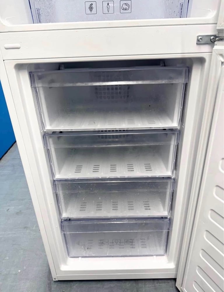 Beko fridge freezer frost free 