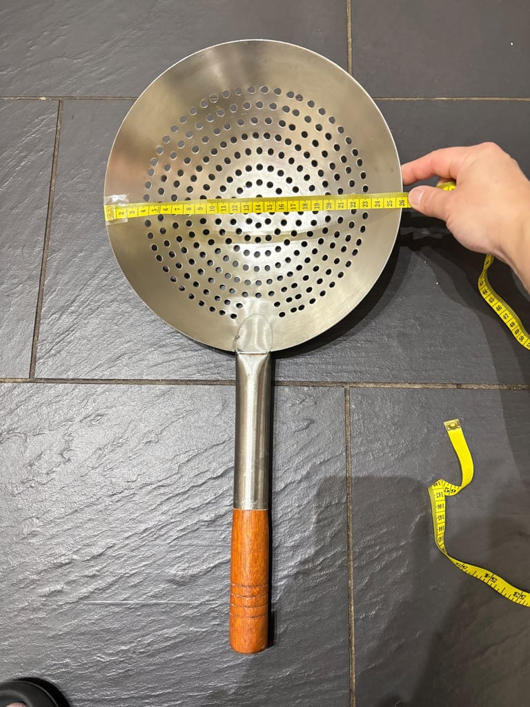 Stainless steel strainer 25.5cm