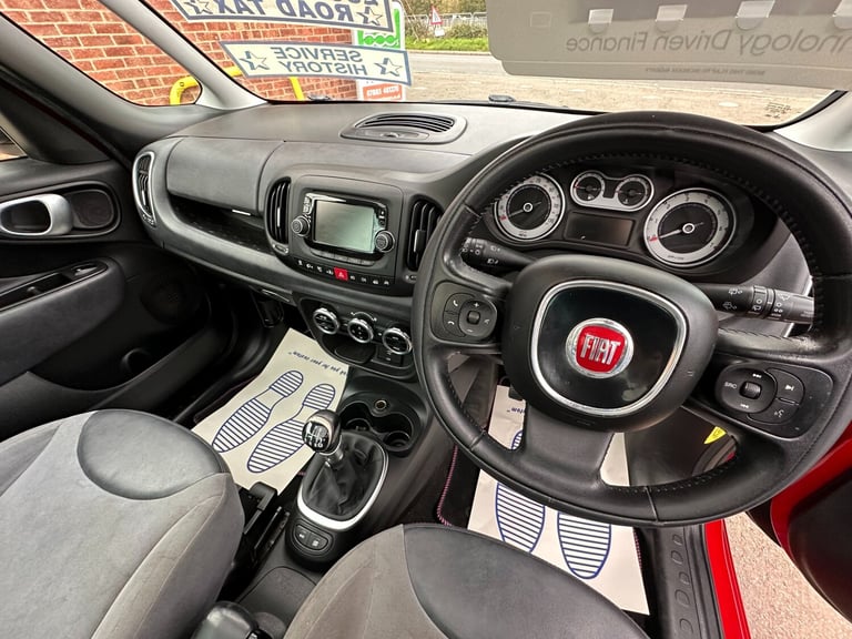 2014 Fiat 500L 0.9 TwinAir Lounge 5dr [7 Seat] MPV Petrol Manual