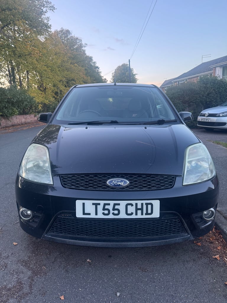 Cheap Ford, FIESTA, Hatchback, 2005, Manual, 1999 (cc),3 doors for sale in Wokingham, Berkshire