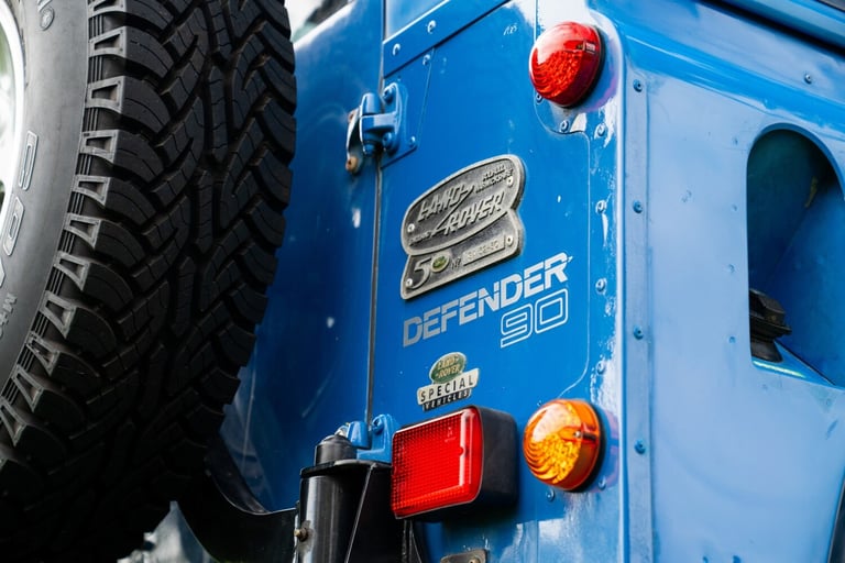 2020 Land Rover Defender 90 Saloon PETROL Manual