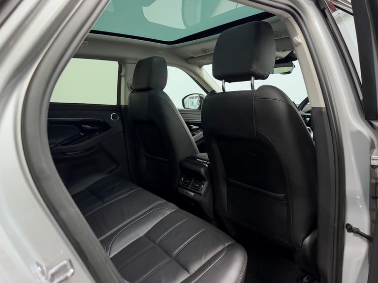 2022 Land Rover Range Rover Evoque 2.0 D200 MHEV R-Dynamic SE SUV 5dr Diesel Auto 4WD Euro 6 (s/s...