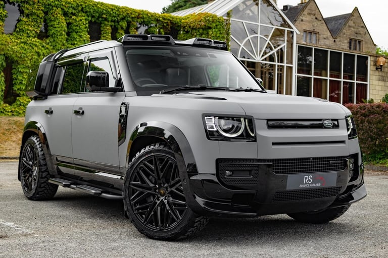 2023 Land Rover Defender 3.0 D250 X-Dynamic SE 110 5dr Auto [7 Seat] ESTATE DIESEL Automatic