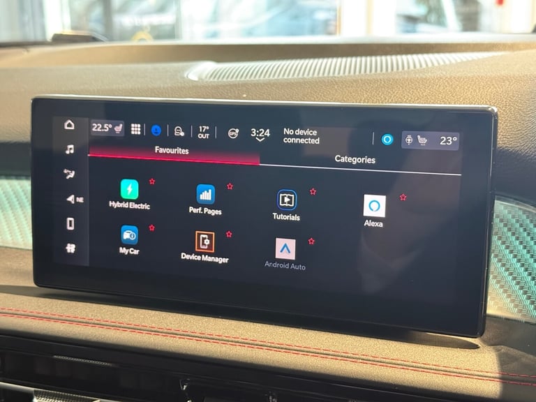 2025 Alfa Romeo Tonale 1.3 PHEV Tributo Italiano 5dr Auto Hatchback Petrol Parallel PHEV Automatic