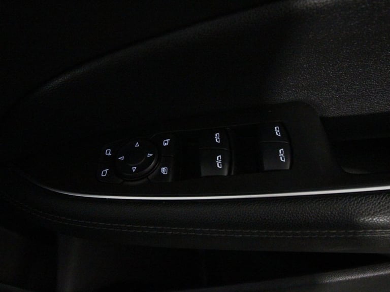 2019 Vauxhall Insignia 1.5i Turbo GPF SRi VX Line Nav Grand Sport 5dr Petrol Manual Euro 6 (s/s) ...