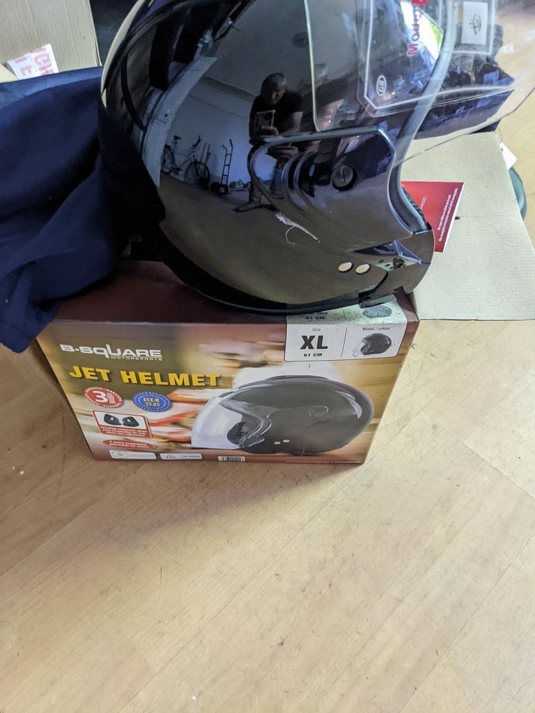 Jet XL open face helmet, nine and a half boots