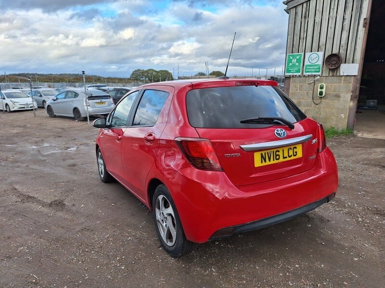 2016 Toyota Yaris 1.5 Hybrid Icon 5dr CVT HATCHBACK PETROL/ELECTRIC Automatic