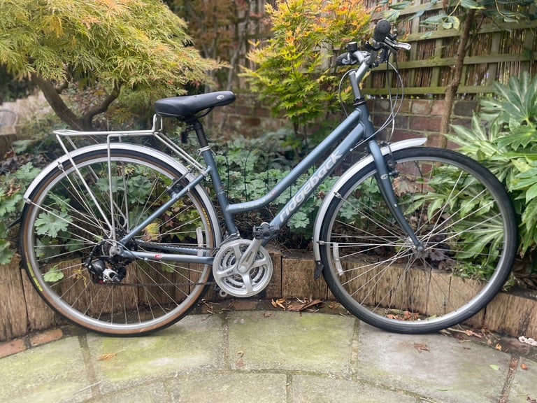 image for RIDGEBACK SPEED WOMEN'S HYBRID BIKE 19" SHIMANO GEARS