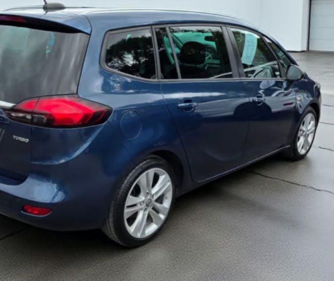 Pco 7 seater Vauxhall, ZAFIRA, MPV, 2016, Other, 1364 (cc), 5 doors