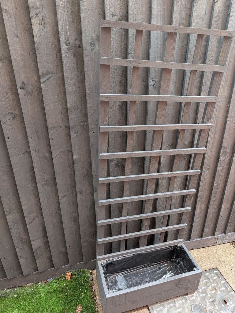 image for new never used grey Garden trellis planter 65cm x 165cm  