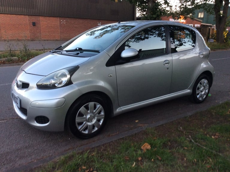 2011 Toyota AYGO 1.0 VVT-i Ice 5dr HATCHBACK Petrol Manual