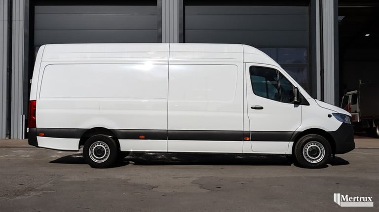2024 Mercedes-Benz Sprinter 3.5t H2 Pro Van PANEL VAN DIESEL Manual