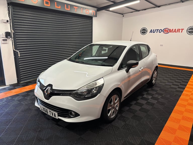 2016 Renault Clio 1.2 16V Play 5dr HATCHBACK Petrol Manual