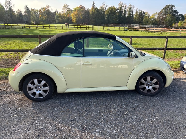 Cheap Volkswagen, BEETLE, Convertible, 2003, Semi-Auto, 1984 (cc),2 doors for sale in Iver, Buckinghamshire