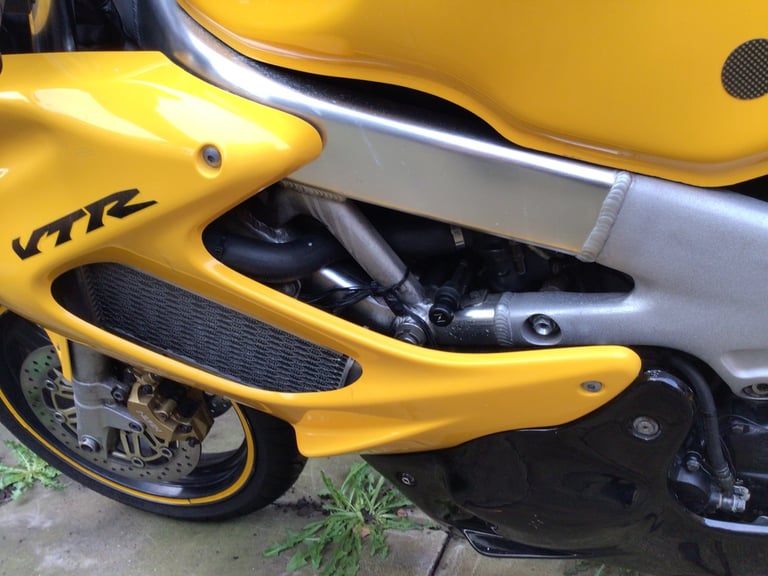 Honda, VTR, 1998, 996 (cc)
