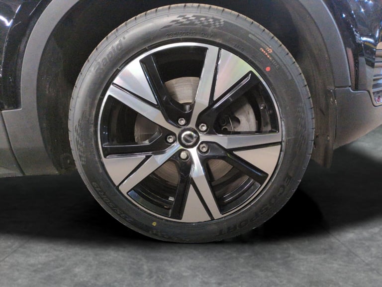 2021 Volvo XC40 1.5 T4 Recharge PHEV R DESIGN 5dr Auto ESTATE PETROL/ELECTRIC Automatic