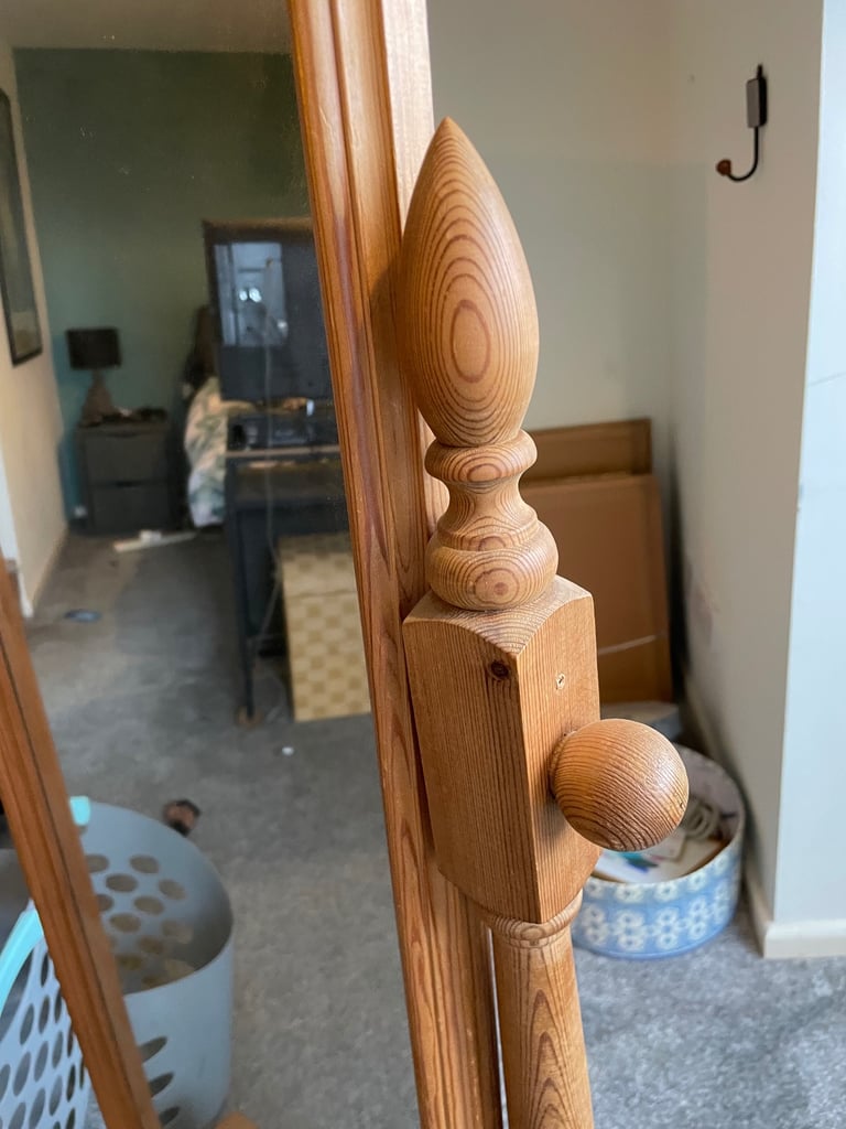 Long mirror