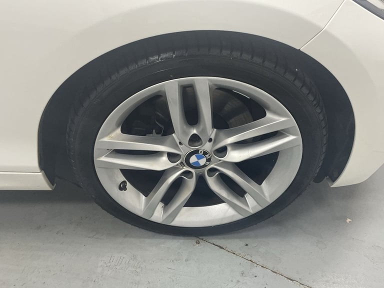 2015 BMW 2 Series 2.0 220d M Sport Convertible 2dr Diesel Auto Euro 6 (s/s) (190 ps) - AA INS Con...