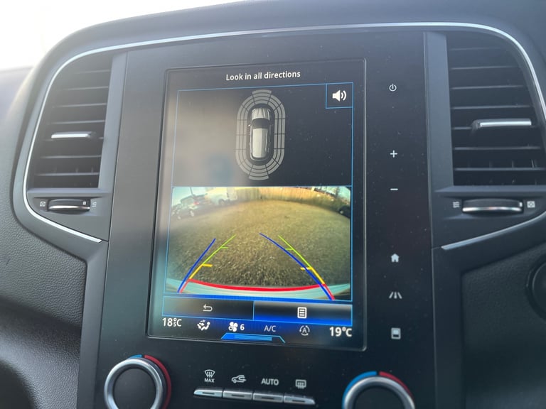 2016 Renault Megane Signature Nav dCi 130 Diesel