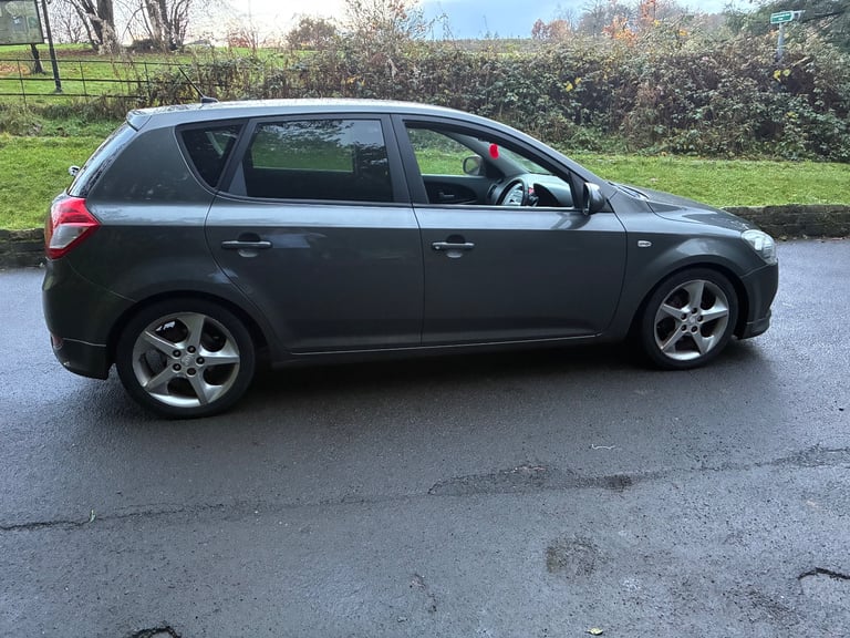 Kia, CEED, Hatchback, 2011, Manual, 1591 (cc), 5 doors