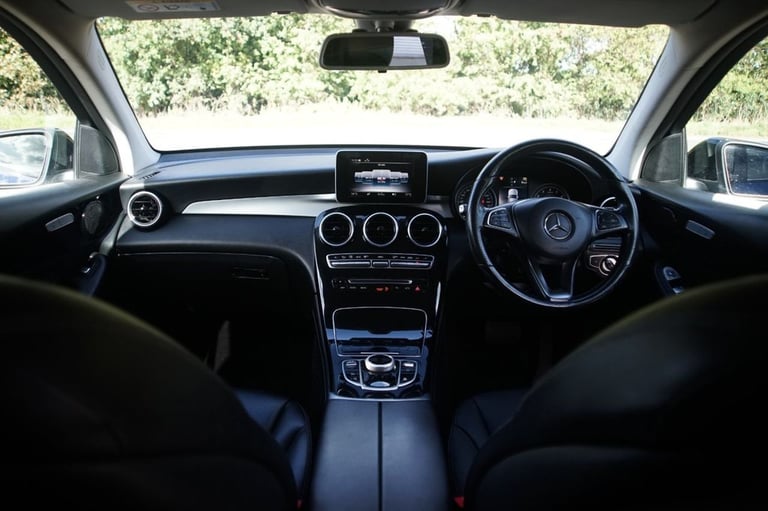 2018 Mercedes-Benz GLC 2.0 GLC250 Urban Edition SUV 5dr Petrol G-Tronic+ 4MATIC Euro 6 (s/s) (211...