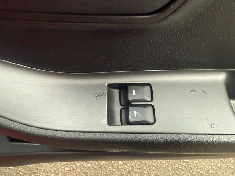 2013 Kia Picanto 1.0 1 5dr HATCHBACK PETROL Manual