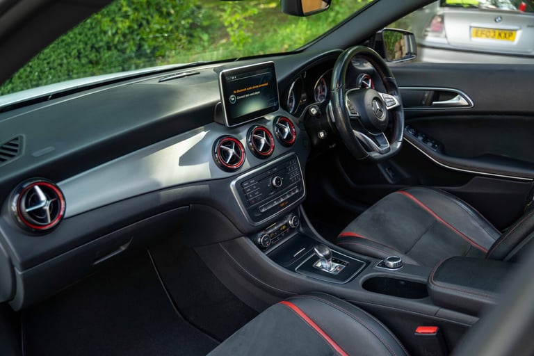 2015 Mercedes-Benz CLA45 AMG 4 Matic Shooting Brake Estate Pan roof, Huge Spec!