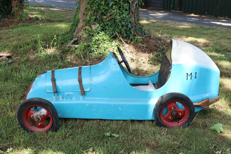 Austin Pathfinder Pedal Car 1949 Restoration Project Rarer than RARE!!