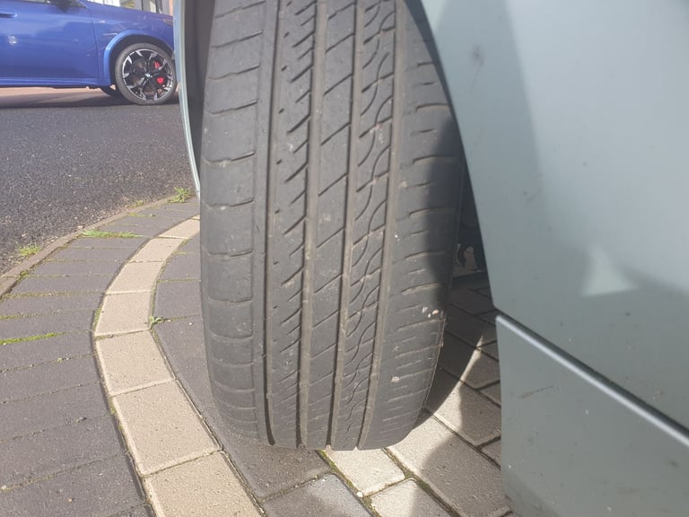 BMW, 1 SERIES, Hatchback, 2007, Manual, 1995 (cc),5 doors - Image 5