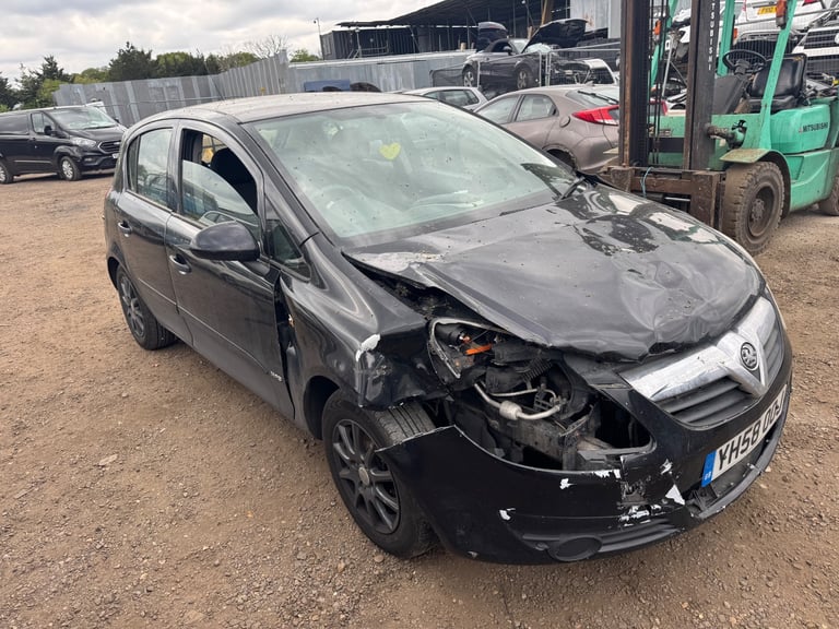 Vauxhall corsa D 1.2 2009 black BREAKING FOR PARTS 