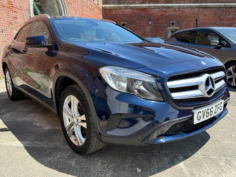 2017 66 MERCEDES-BENZ GLA 2.1 GLA200D SPORT (EXECUTIVE) SUV 5DR DIESEL 7G-DCT EU