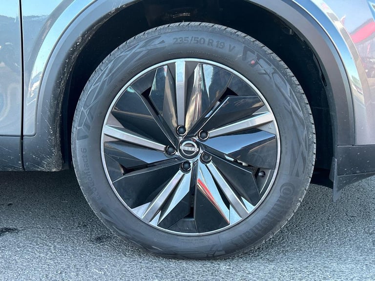 2025 Nissan Qashqai 1.5 h e-POWER Tekna Auto Euro 6 (s/s) 5dr SUV PETROL/ELECTRIC Automatic