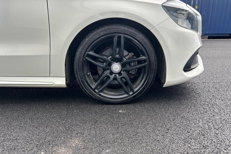  Mercedes Benz A Class 2.1 A200d Amg Line Hatchback 5dr Diesel Manual Euro 6