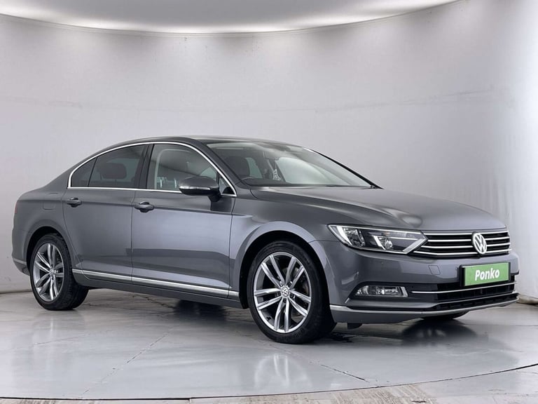image for 2015 Volkswagen Passat 2.0 TDI BlueMotion Tech GT Saloon 4dr Diesel Manual Euro 6 (s/s) (150 ps) ...