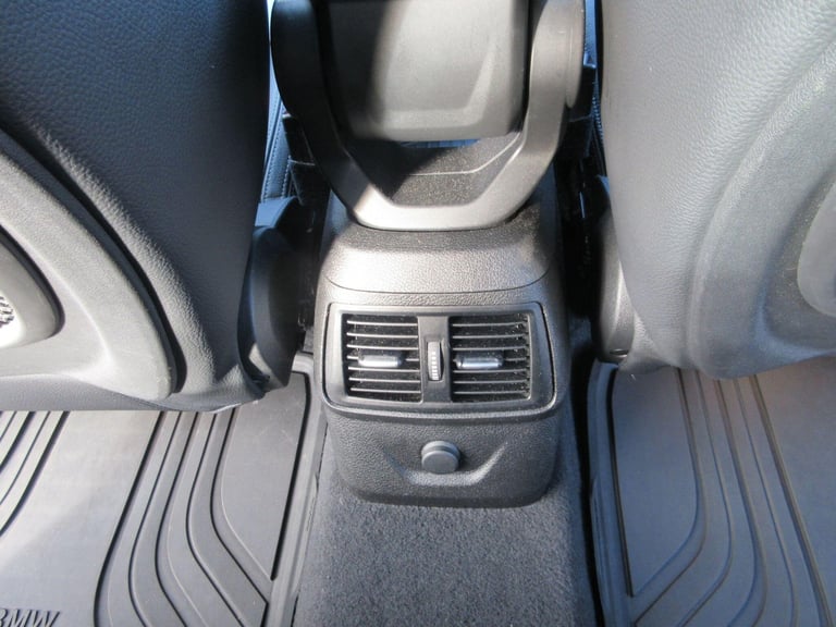 2016 BMW 2 Series Gran Tourer 220i Luxury Gran Tourer ESTATE Petrol Automatic