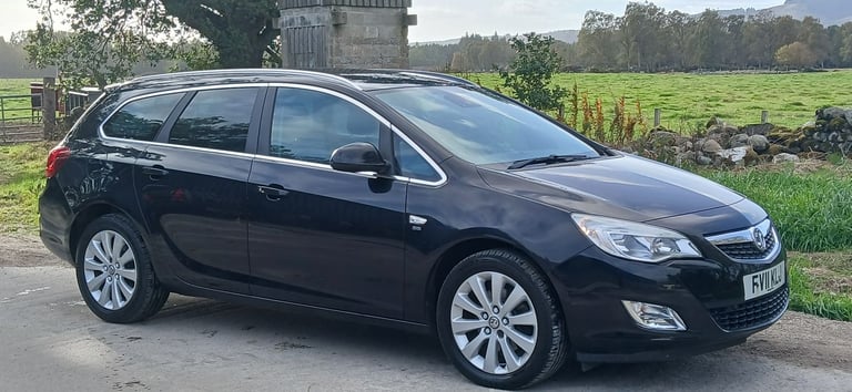 2011 Vauxhall Astra 2.0 Cdti Se Auto Estate 47000 Miles