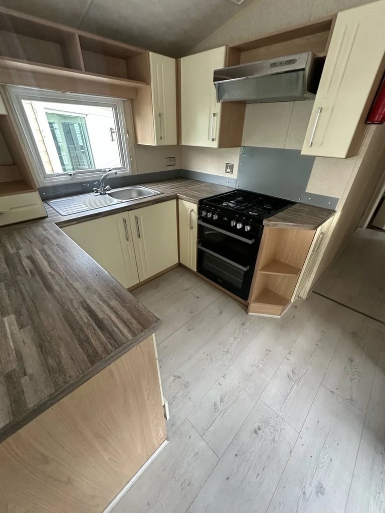 Modern Onsite Caravan Ownership – Birchington/Margate/Broadstairs - Open 11.5 Months A Year!